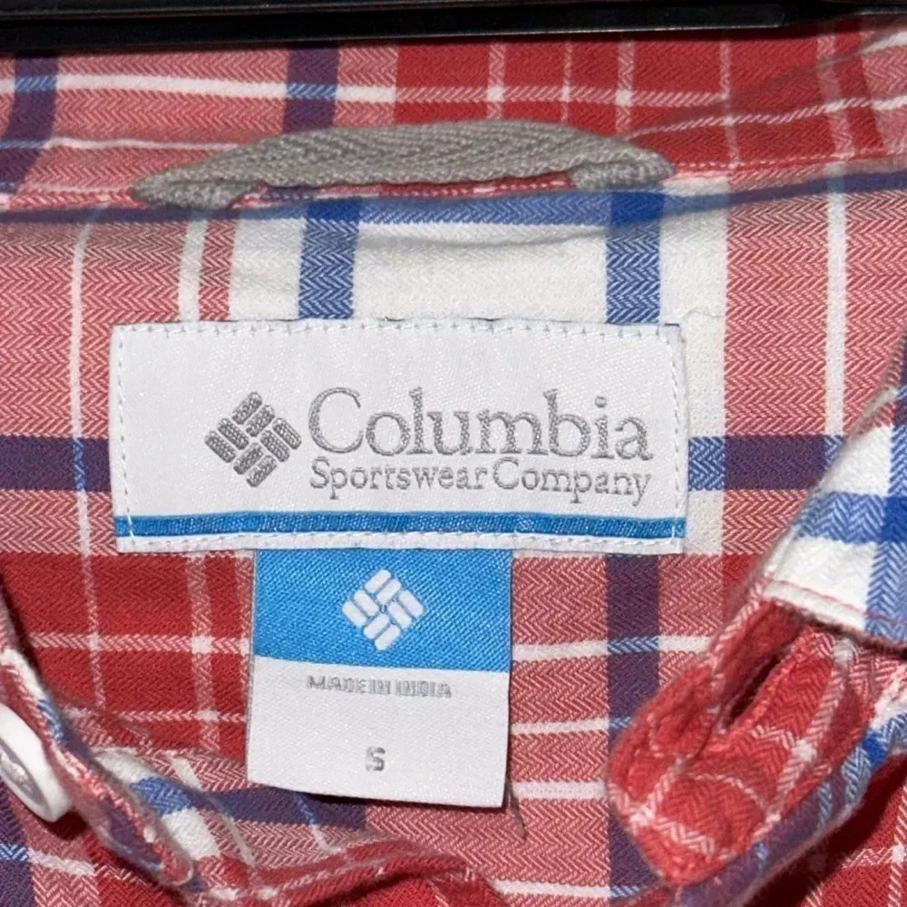 red white blue plaid long sleeve Columbia button up shirt size small